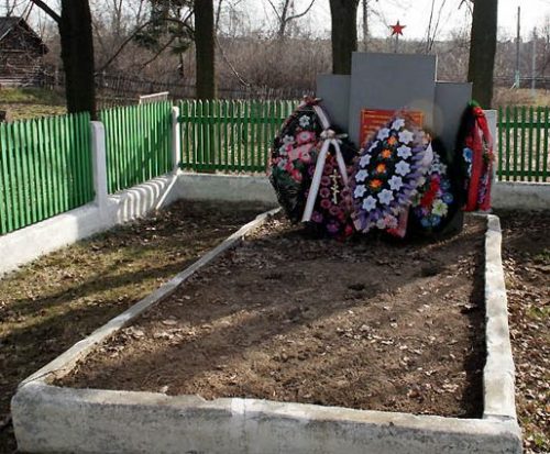 г. Вязьма. Братская могила гражданских лиц, погибших в годы войны.