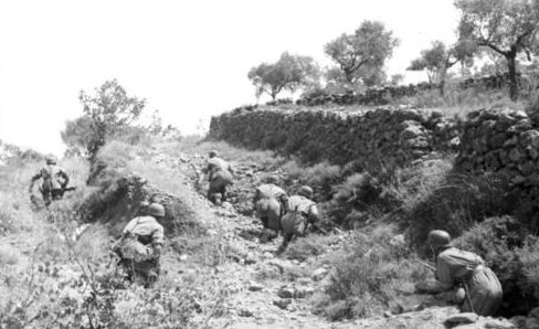 Атака десантников на Крите. Май 1941 г.