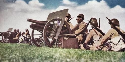 Вспомогательная маньчжурская артиллерия во время сражений на Халхин-Голе. Август 1939 г.