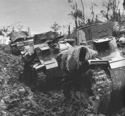 Танкетки 5-й дивизии во время вторжения в Малаю. 1942 г.