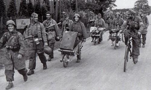 Кампфгруппа Германа II наступает. Дорога Мук-Малден, 20 сентября 1944 г.