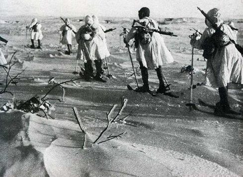 Лыжные войска императорской армии на маневрах на островах Чисима. 1940 г.