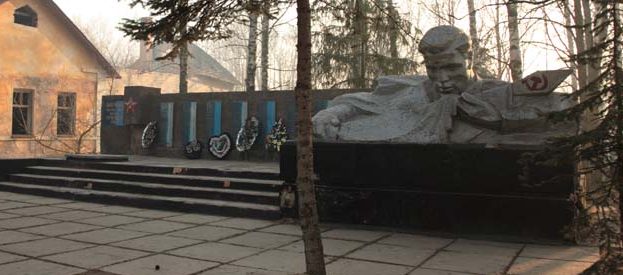 д. Шаталово Починковского р-на. Мемориал землякам, погибшим в годы войны. 