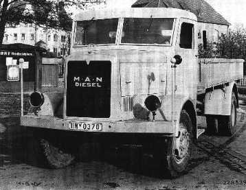Бортовой грузовик MAN ML 4500 A. 