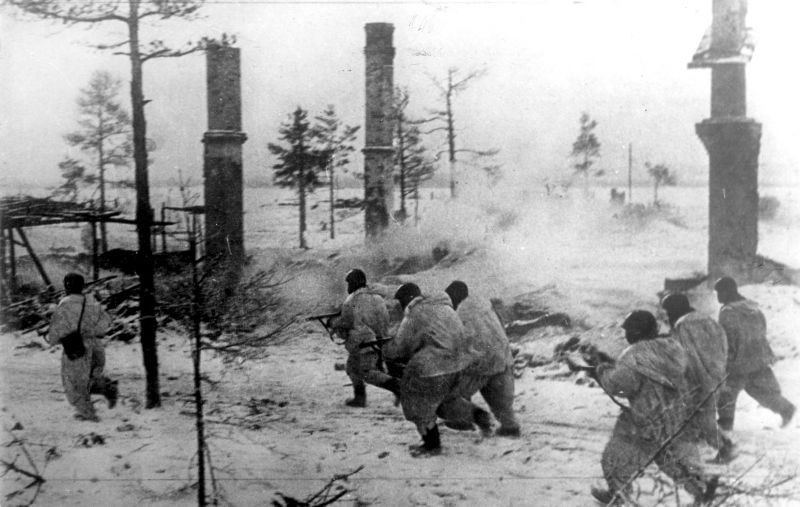 Бой за деревню на Волховском фронте. 1944 г.