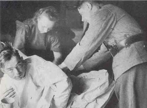 Перевязка в госпитале в Рукаярви. 8 июля 1944 г.