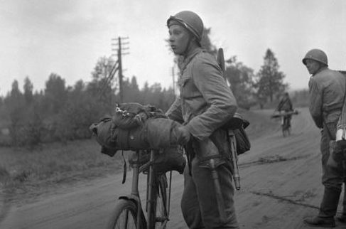 Финские велосипедисты. Осень 1941 г.