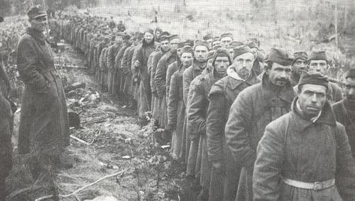 Советские военнопленные. 1941 г. 