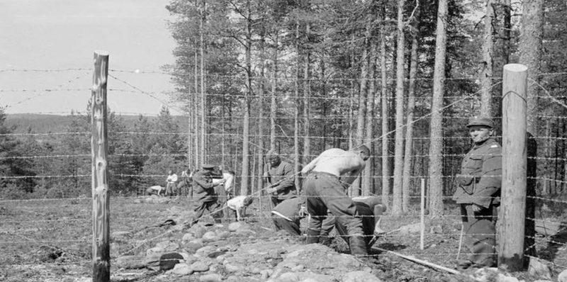 Советские военнопленные на работах. Финляндия, 1940 г.