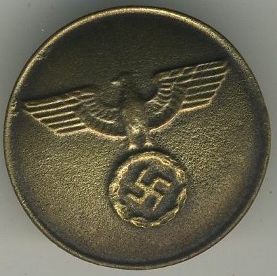 Пуговицы государственных служащих Третьего рейха, диаметр 20-24 мм. 