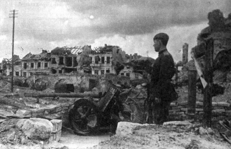 Поле боя у Тарнополя. Апрель 1944 г.