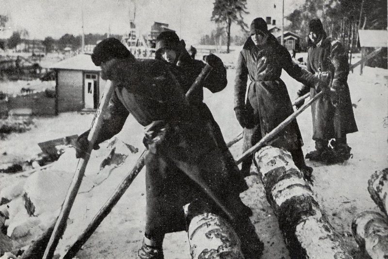 Пленные на строительства Мерикосской электростанции. Январь 1942 г.