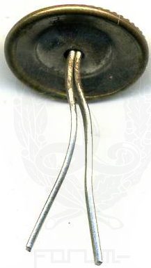 Пуговица-кламмер на офицерскую фуражку Кригсмарине диаметром 13 мм.