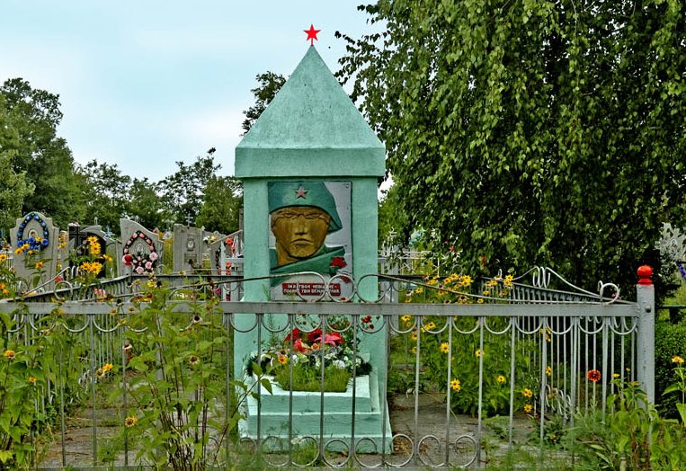 с. Недогарки Кременчугского р-на. Могила неизвестного солдата на сельском кладбище.