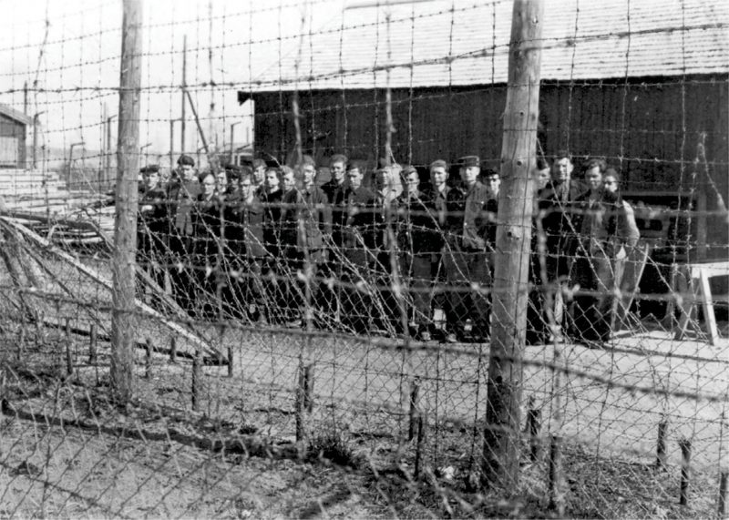 Советские военнопленные в трудовом лагере. Норвегия, 1944 г.