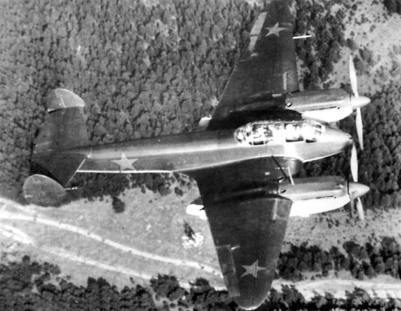 Двухмоторный двухместный бомбардировщик Як-2. 1941 г.