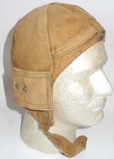 Брезентовый шлем образца 1939-1940 годов.