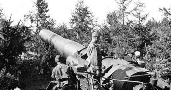 305-мм гаубица образца 1915 года. 1944 г. 