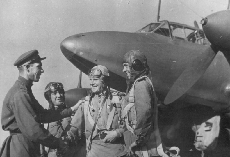 Советские летчики в Маньчжурии. Август 1945 г.