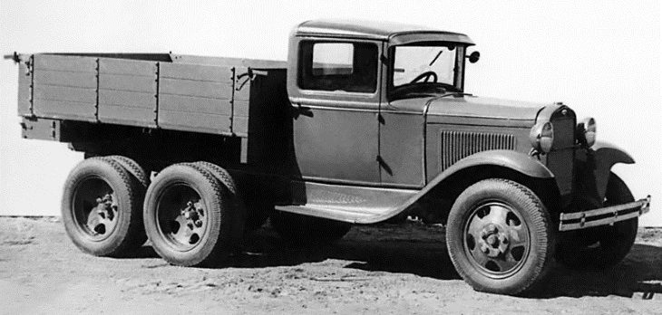 Двухосный грузовик ГАЗ-ААА. 1942 г. 