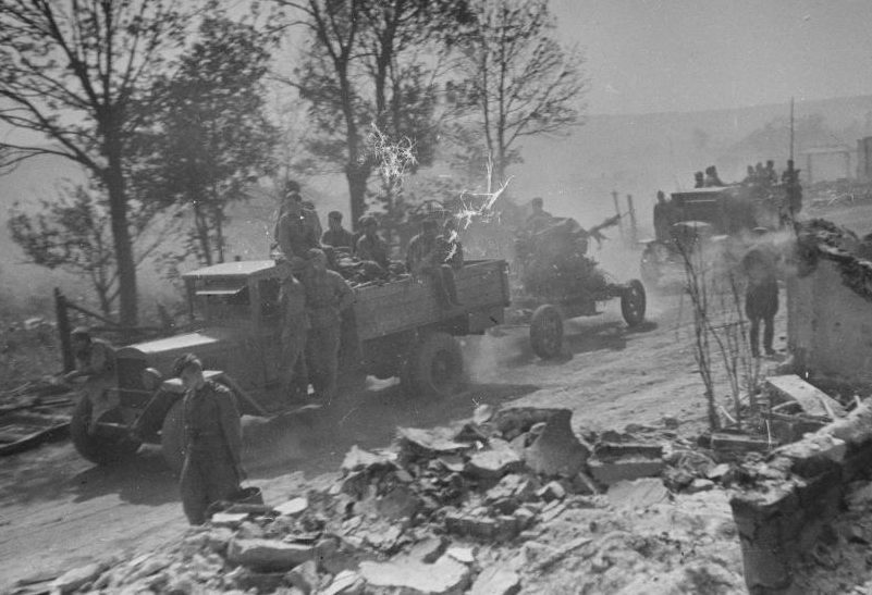 ЗИС-5 на Южном фронте. 1942 г.