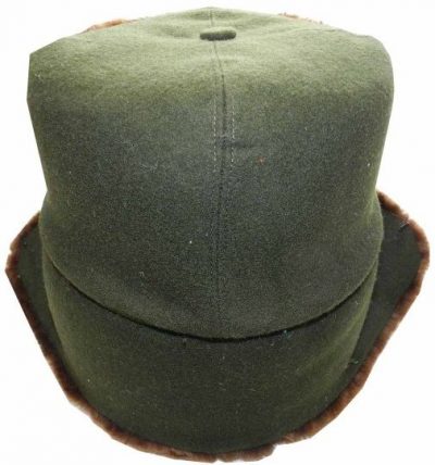 Зимняя шапка-финка для начсостава при ношении с бекешей образца 1931 года.