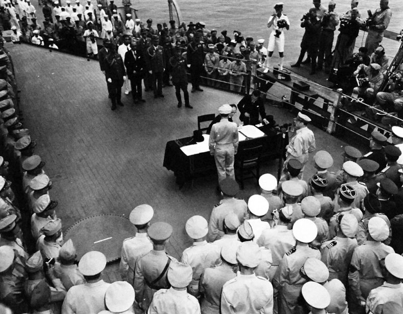 Линкор «Миссури» во время подписания японской капитуляции. Сентябрь, 1945 г.