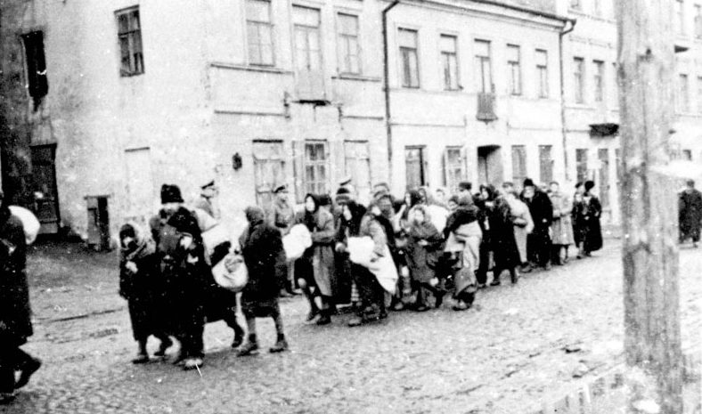 Отправка евреев в концлагерь Белжец. Декабрь 1940 г.