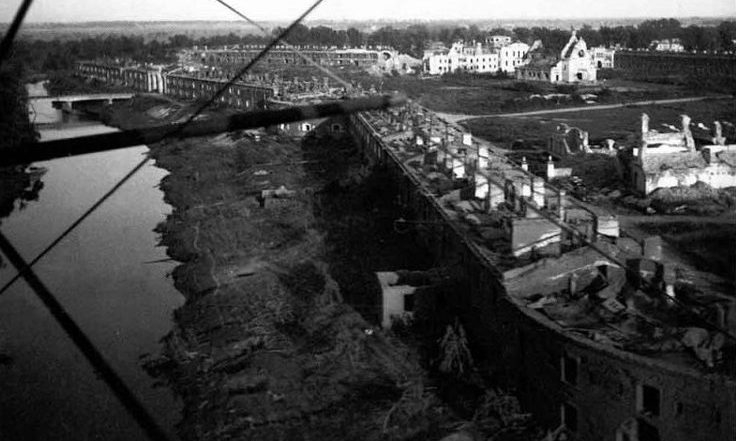 Вид на город с самолета после освобождения. 1944 г.