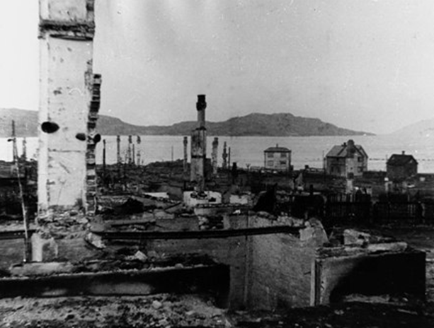 Руины Киркенеса. Октябрь 1944 г.