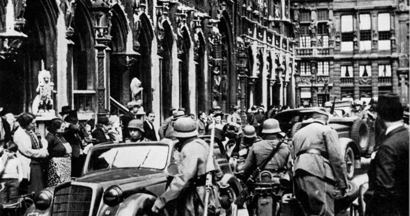 Немецкие войска занимают Брюссель. Май 1940 г.