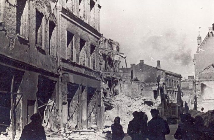 Результаты советской бомбардировки Таллина. 9 марта 1944 г. 