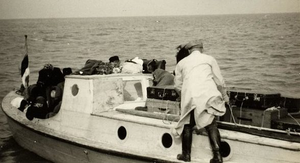 Беженцы из Ноароотси. Сентябрь 1944 г.
