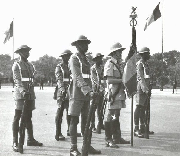 Солдаты бельгийского Конго в составе Сил Свободной Бельгии.1943 г. 