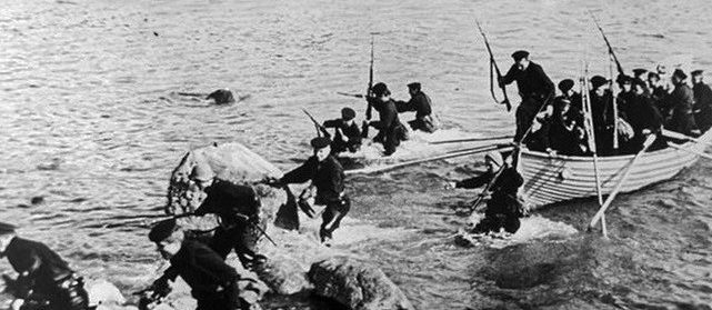 Высадка советского морского десанта на остров Шумшу.