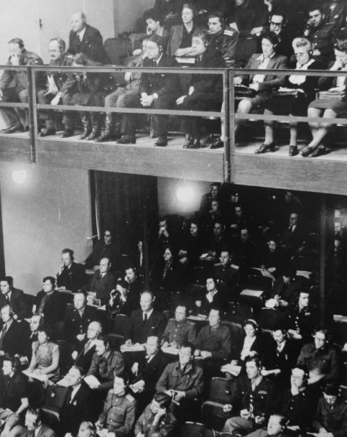 Зрители в зале заседания. 1946 г.