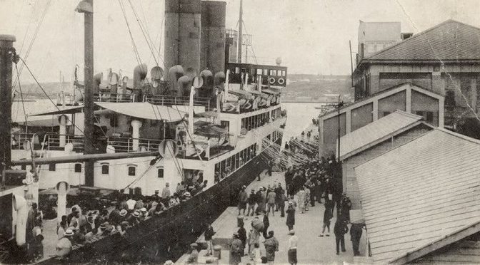Город-порт Отомари в 1945 г.