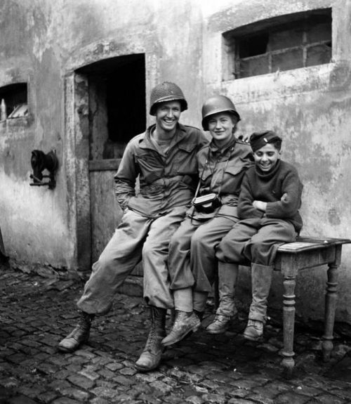 Американские солдаты во время первого освобождения Люксембурга. Сентябрь 1944 г.