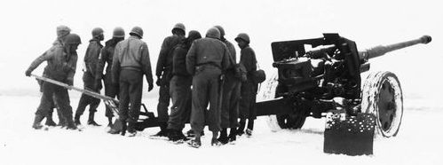 Орудийные позиции у Нейнхаузена. Январь 1945 г.