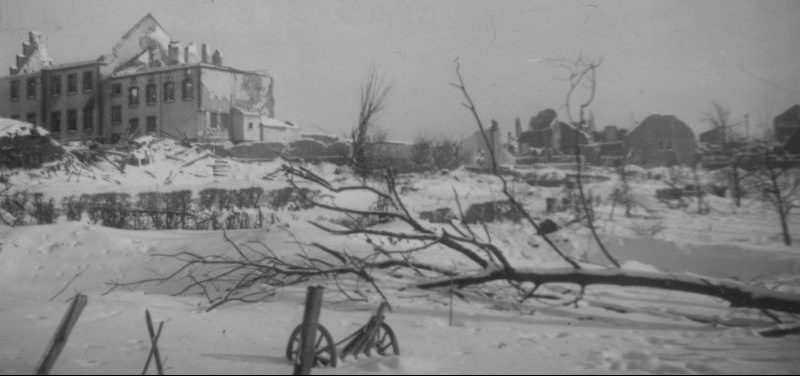 Разрушения в Сент-Вит, Бельгия. Январь 1945 г.