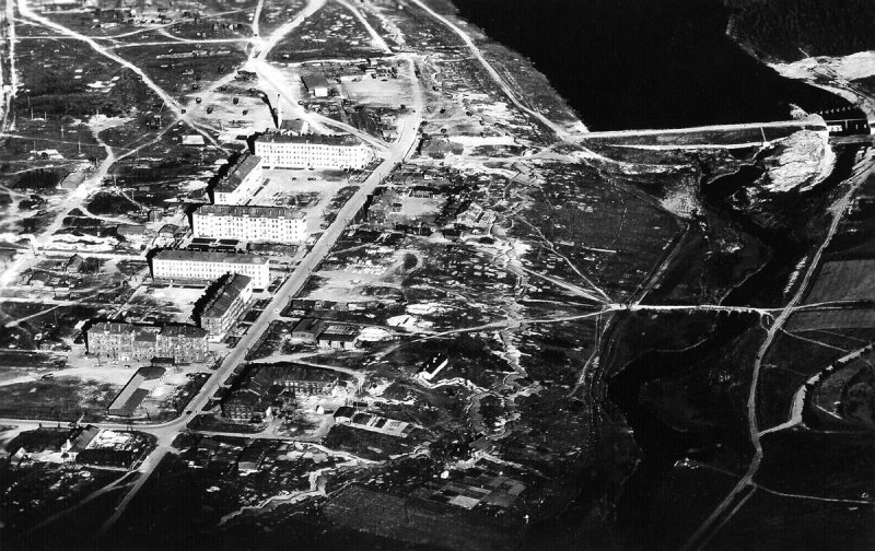 Вид города с немецкого самолета. Июль 1941 г.