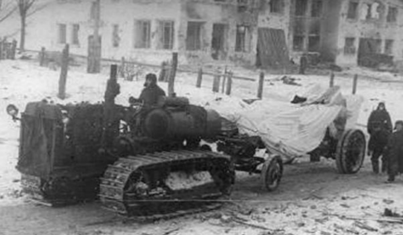 Красная Армия в городе. Январь 1943 г.
