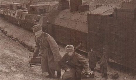 Бронепоезд №701 «Советская Армения» на боевой позиции (ст. Великие Луки). Апрель 1943 г.