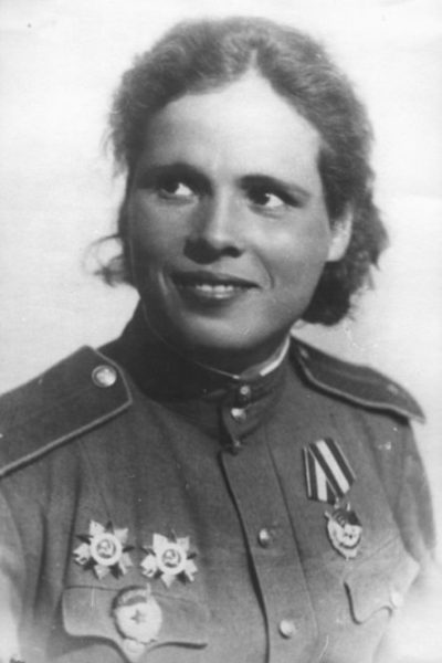 Заместитель командира эскадрильи, гвардии младший лейтенант, Мария Тепикина. 1944 г.