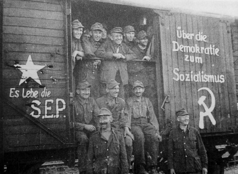 Немецкие военнопленные во время репатриации в Восточную Германию.1949 г.