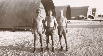 Лагерь береговой охраны в жарком южной части Тихого океана. 1944 г. 