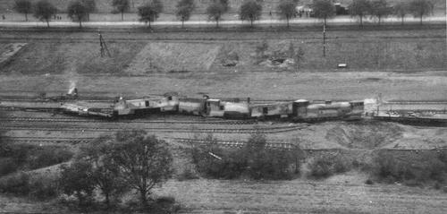 Подбитый польский бронепоезд №13 «Generał Sosnkowski». Сентябрь 1939 г. 