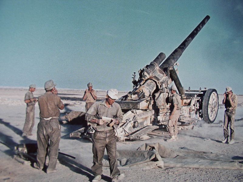 173-мм гаубица в Северной Африке. 1942 г. 