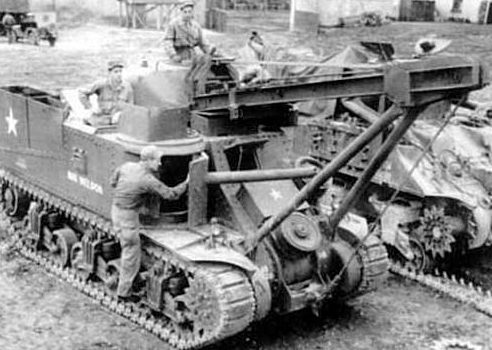 Бронированная эвакуационная машина M-31 ARV. 1943 г. 