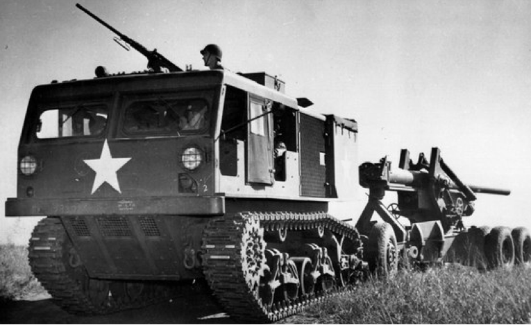 Артиллерийский тягач M-4. 1943 г. 